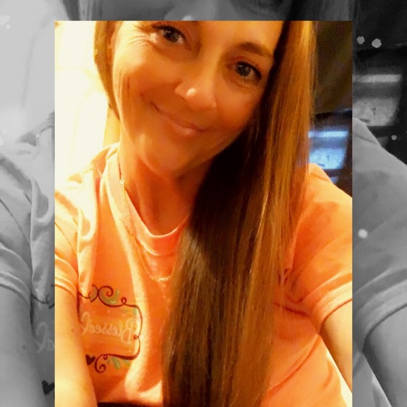 Meet your Posher, Christi - Picture 4 of 4